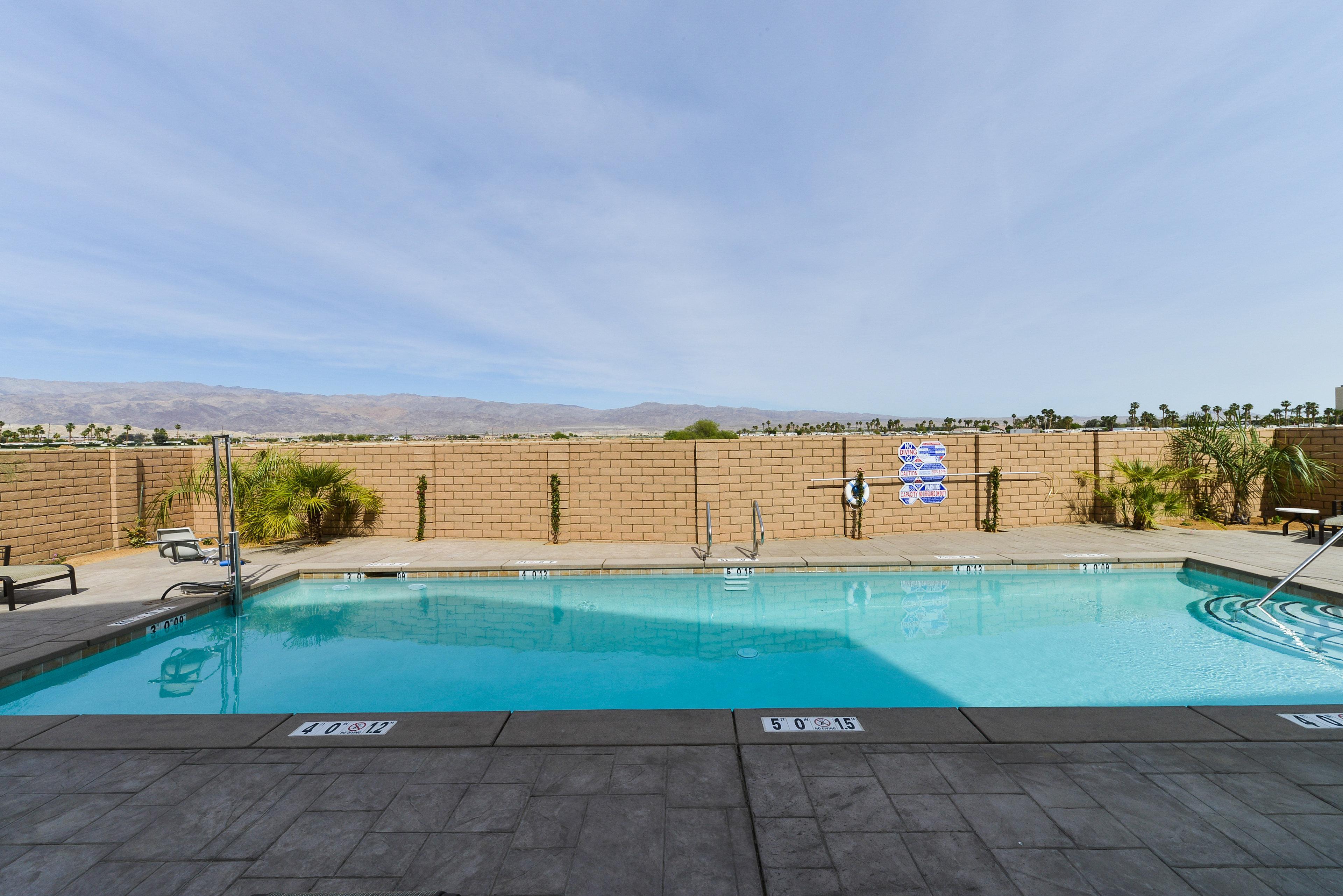 Holiday Inn Express & Suites Indio - Coachella Valley By Ihg Экстерьер фото