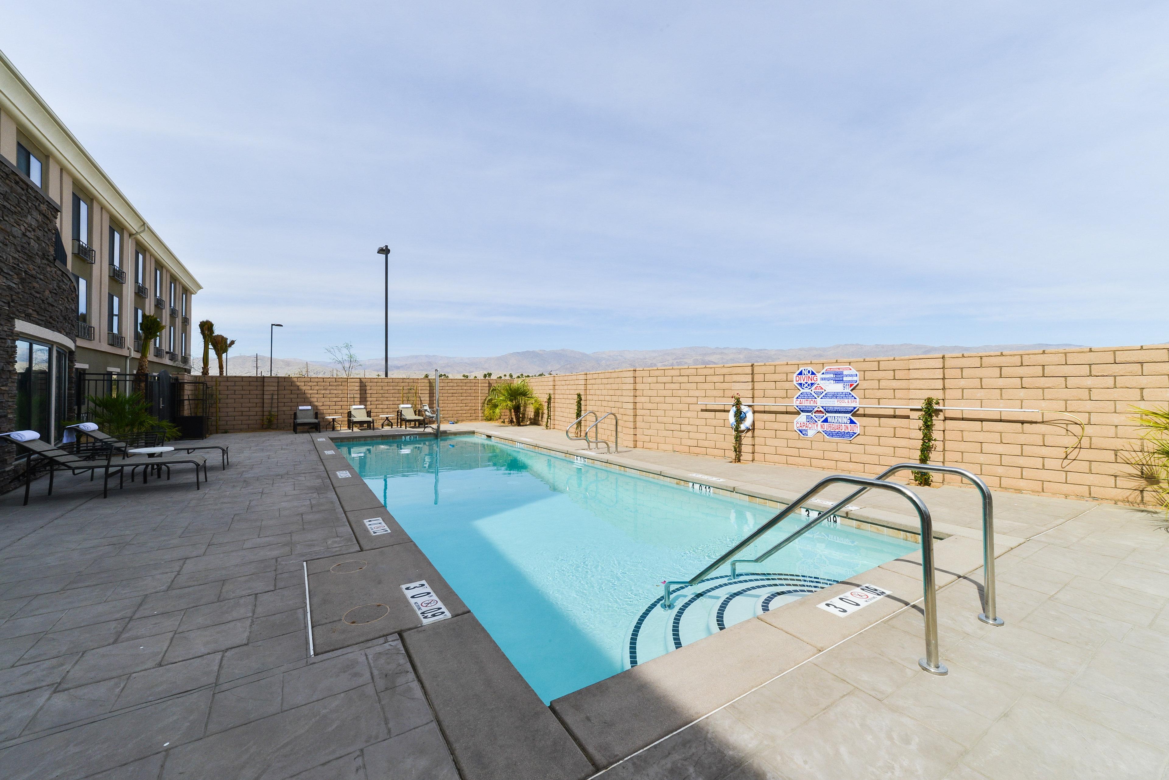 Holiday Inn Express & Suites Indio - Coachella Valley By Ihg Экстерьер фото